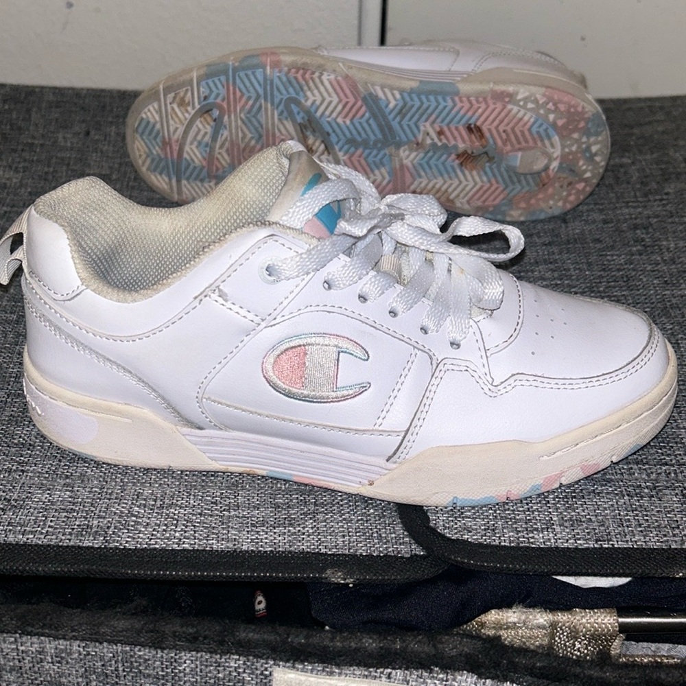 Champion Cream Sneakers with Logo Accent